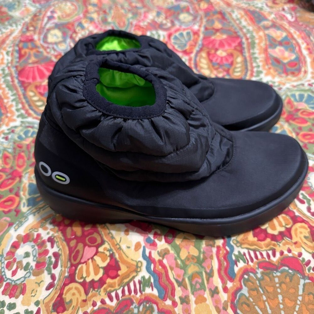 Oofos Oomg Nylon Low Bootie Recovery Ankle Boots - Women's size 10 - Picture 2 of 7